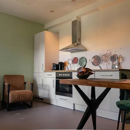 Luxe En Ruim Voor 4 Personen. Apartment