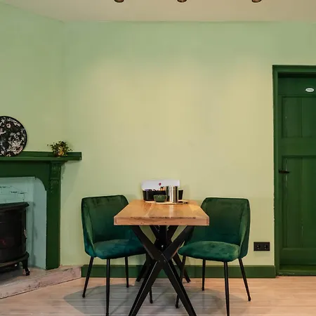 Luxe En Ruim Voor 4 Personen. Apartment *
