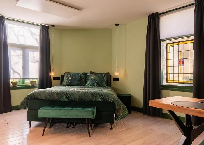 Luxe En Ruim Voor 4 Personen. Апартаменты Nieuw-Lekkerland